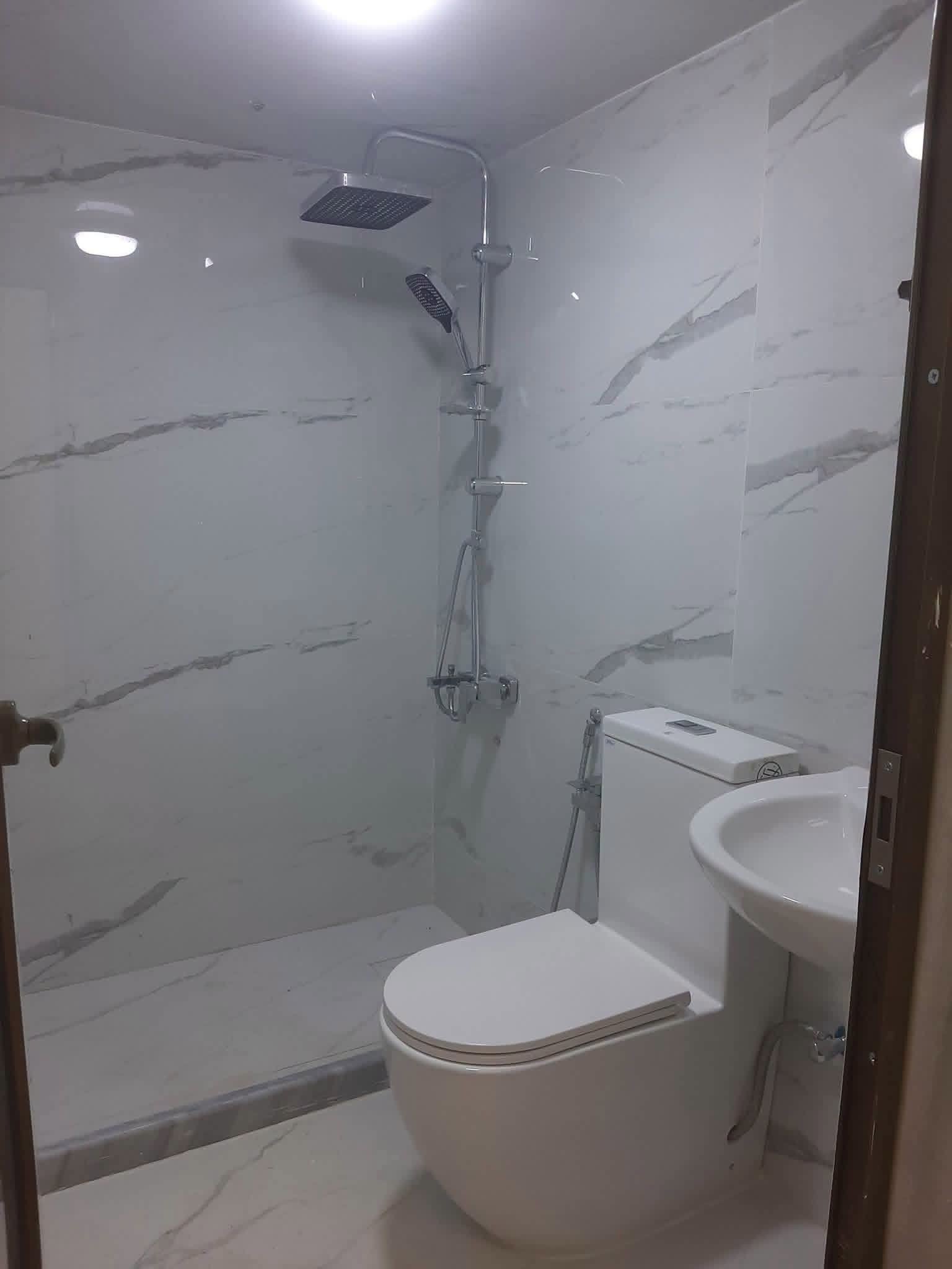 للبيع شقة مميزة في قدسيا
