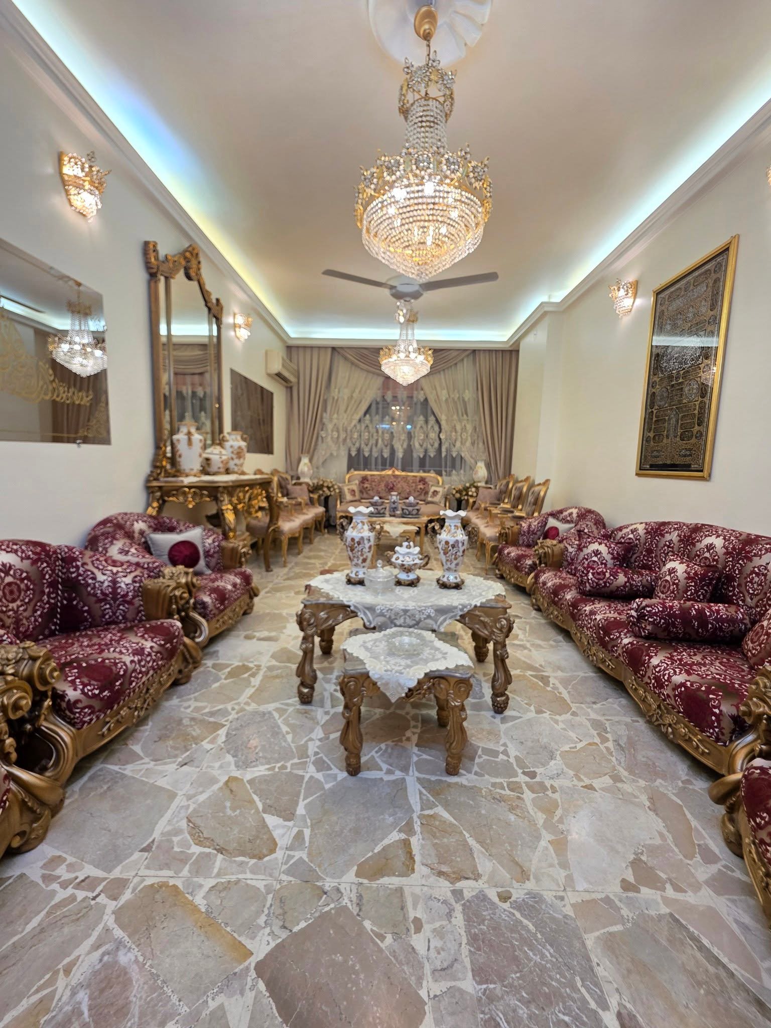 نظيم القزاز جانب مطعم الفتح – دمشق