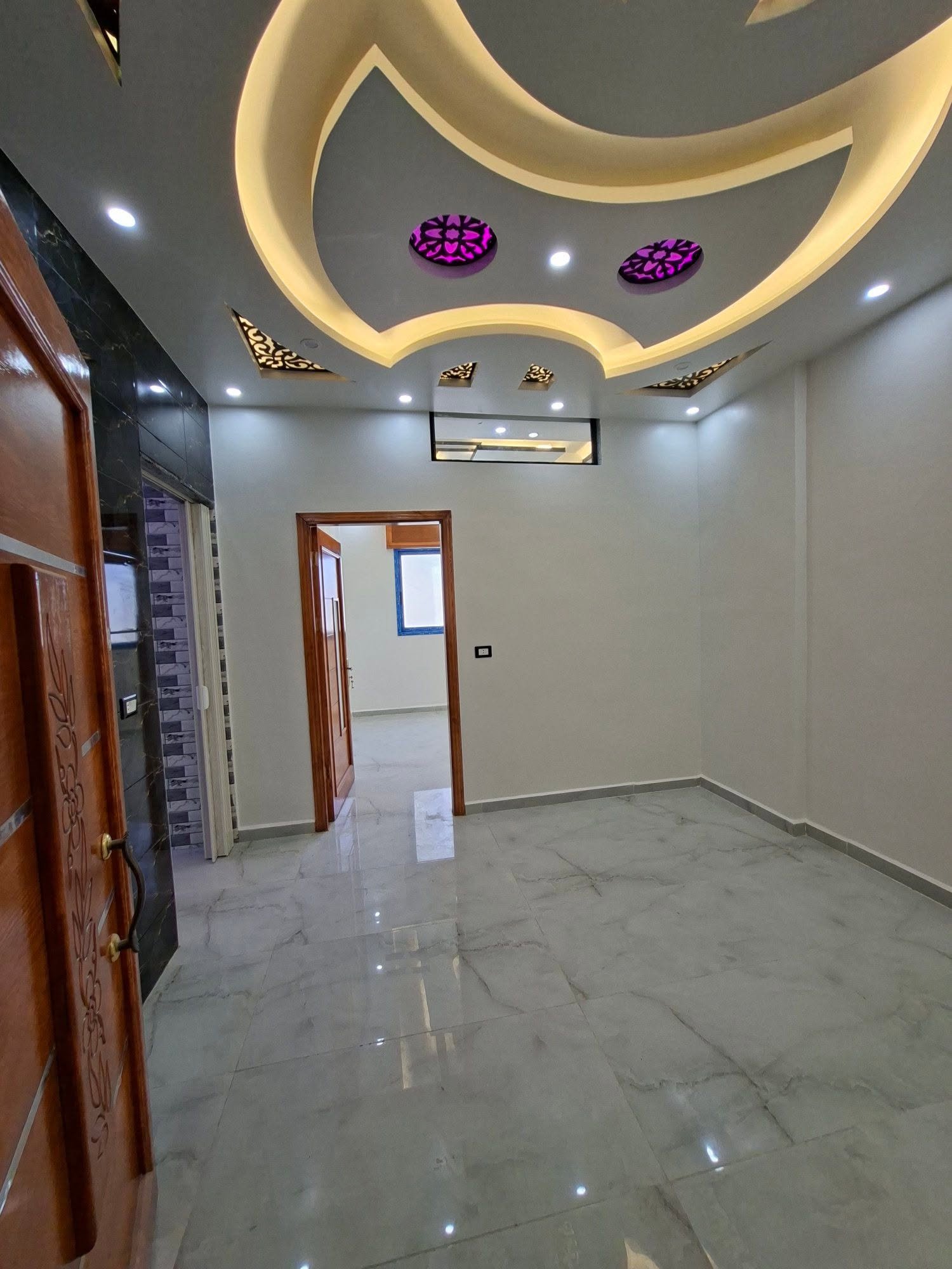 الموقع: (ريف دمشق / بيت سحم /بالقرب من البلدية )