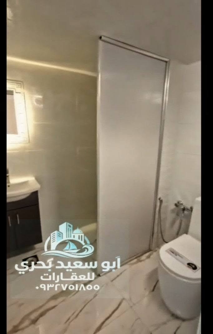 ريف دمشق للبيع شقة مميزة في قدسيا – شارع السلام