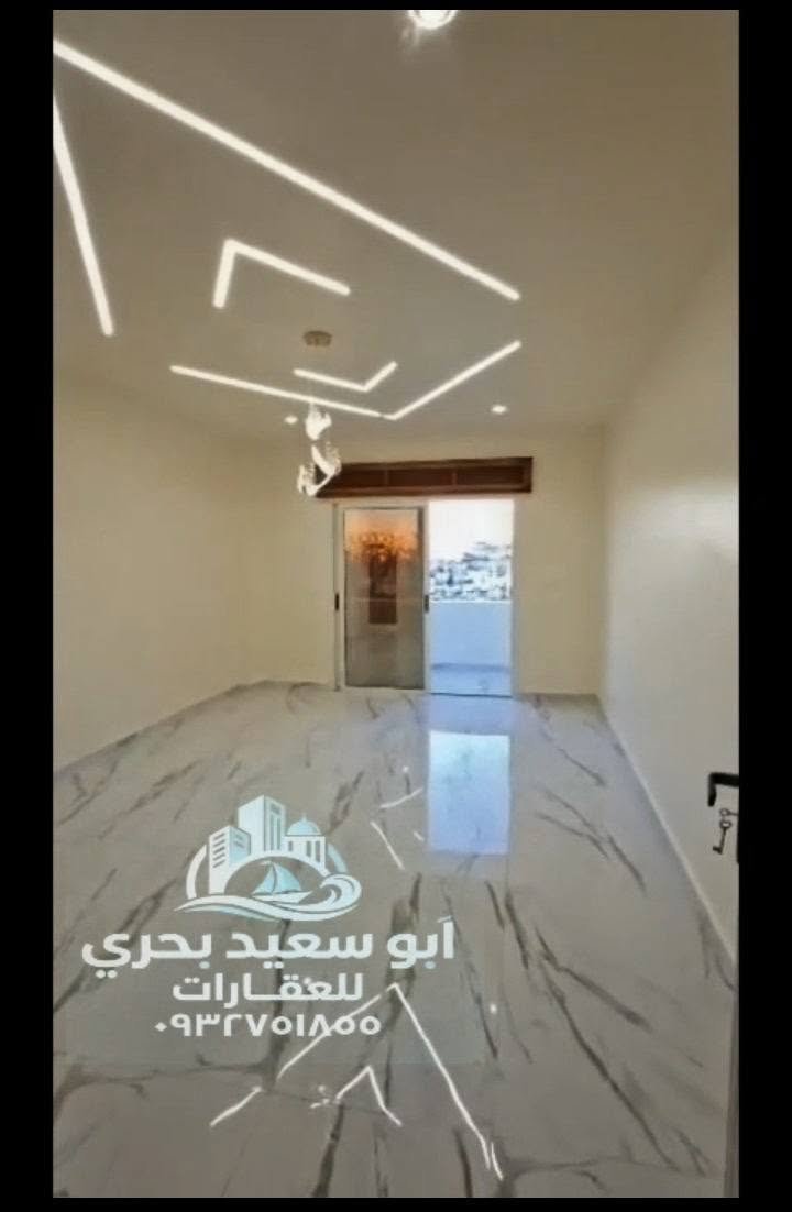 ريف دمشق للبيع شقة مميزة في قدسيا – شارع السلام