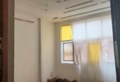 لسرعة البيع سعر جيد ٣٢ الف منهي ومناسب للاستثمار التأجير ايضا شقة بدمشق دويلعة ٣غرف ٩٠م ط٣ كسوة وبناية ودرج عادي قبل المتحلق ب١٠٠م عند الجسر الحارة من الجهتين عخط السرافيس الرئيسي وعكل الخدمات فراغ حكم محكمة بريء ومنفذ عقار وخدمات مدينة شاغور بساتين